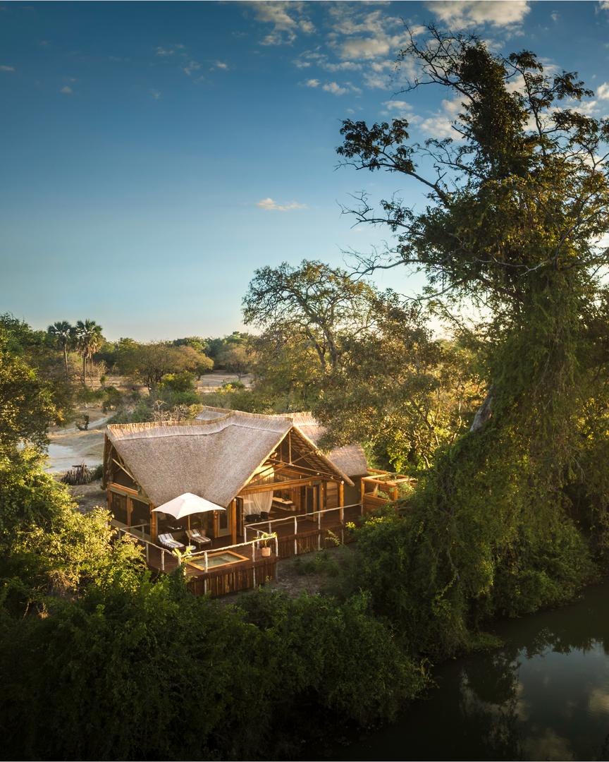 Retreat suite exterior at Mvuu Lodge overlooking the water.